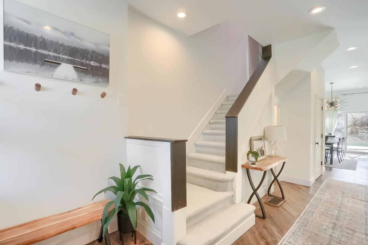 Newly Renovated Victorian Gem Perfect Space For Family Vacations! Pittsburgh Dış mekan fotoğraf