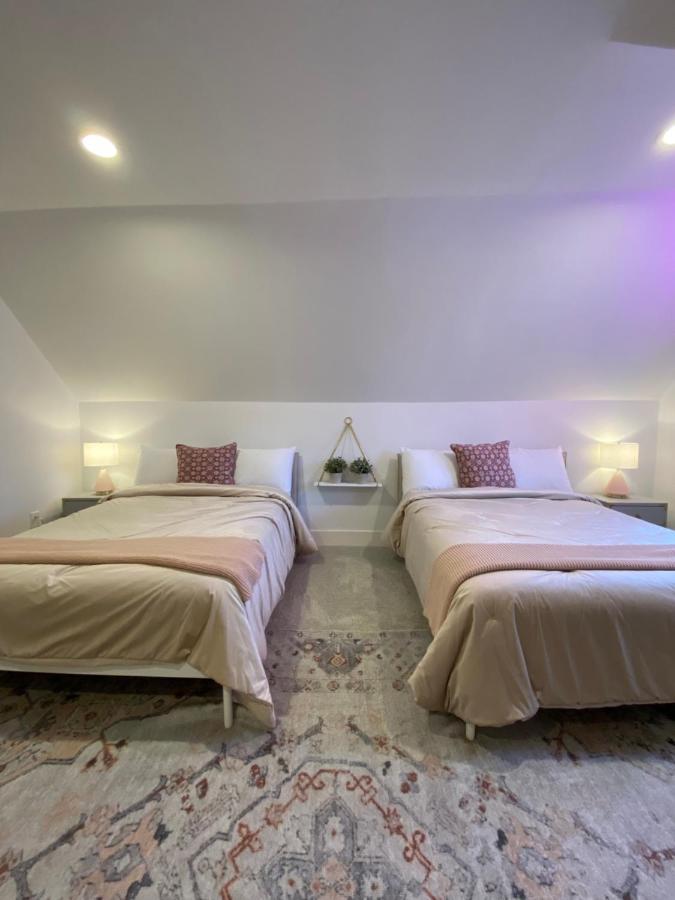Newly Renovated Victorian Gem Perfect Space For Family Vacations! Pittsburgh Dış mekan fotoğraf