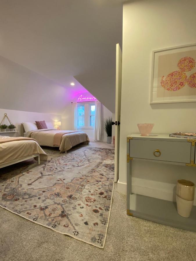 Newly Renovated Victorian Gem Perfect Space For Family Vacations! Pittsburgh Dış mekan fotoğraf